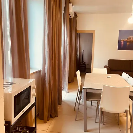 Berga Exclusive 5 Апартаменти